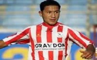 Rachid Bouaouzan à Wigan en Angleterre