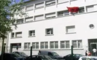 "Cutter" contre "sabre médiéval" au consulat du Maroc de Lyon