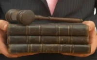Injustice : La victime se retrouve sur le banc des accusés