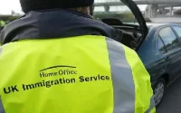 La Grande Bretagne fixe son quota d'immigration