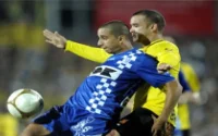 Yassine El Ghanassy victime lui aussi de racisme