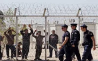 Grèce : émeutes dans un camp de rétention, des Marocains parmi les mutins