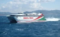 Des vents jusqu'à 140 km/h à Tarifa, pas de bateau pour Tanger Ville