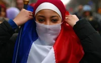 France : Jean-Pierre Chevènement veut des musulmans plus discrets