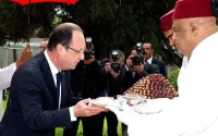 Ce que va offrir François Hollande à Mohammed VI (vidéo)