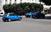 Rabat : des chauffeurs de taxi transportent gratuitement des malades