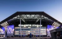Une première en France, un stade ouvre une salle de prière
