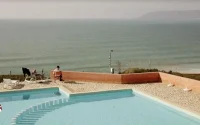Des milliers de français quittent la France en hiver pour profiter du soleil au Maroc (vidéo)