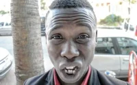 Maroc : Al Oula sanctionnée pour le sketch raciste de "Kahlouch" (vidéo)