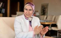 Les critiques d'un MRE contre El Ouafi lui coûtent cher