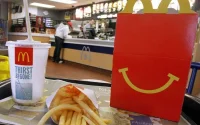 McDonald's offre des repas gratuits