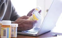 Un médicament dangereux vendu sur Facebook