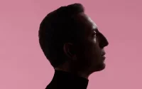 Gad Elmaleh annonce son premier album aux couleurs du jazz
