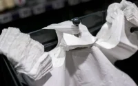 Tanger : la douane démantèle une usine clandestine de fabrication de sacs en plastique