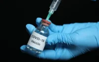 Vaccin anti-Covid : quid des migrants ?