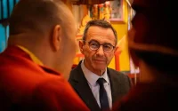France : chute vertigineuse des régularisations, l'héritage Retailleau pèse lourd