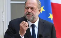 25% d'étrangers dans les prisons françaises ? Eric Dupond-Moretti réagit