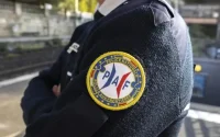 Un Marocain refuse le test PCR pour empêcher son expulsion de France