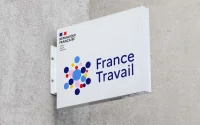Le consulat de France au Maroc signale ses séjours : France Travail lui réclame 8 486 euros