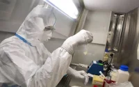 Covid-19 : la perte d'odorat à long terme est due à la résistance du virus, selon une étude