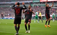 Mazraoui contribue à la victoire du Bayern Munich contre Brême