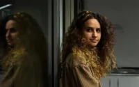 Safia El Aaddam, « fille d'immigrés », dénonce le racisme en Espagne