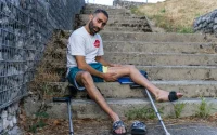 Isère : Toufik perd l'usage de son pied droit après un tir de la police