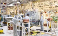 Au Maroc, une usine Renault produit une voiture chaque minute, jour et nuit